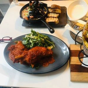 Meet your Posher, Abena